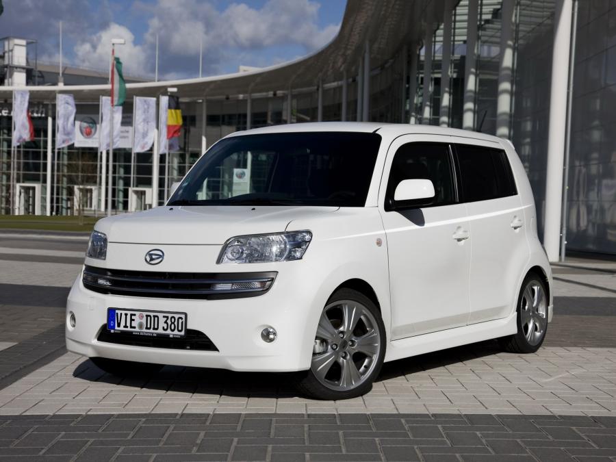 Daihatsu Materia White X '2008